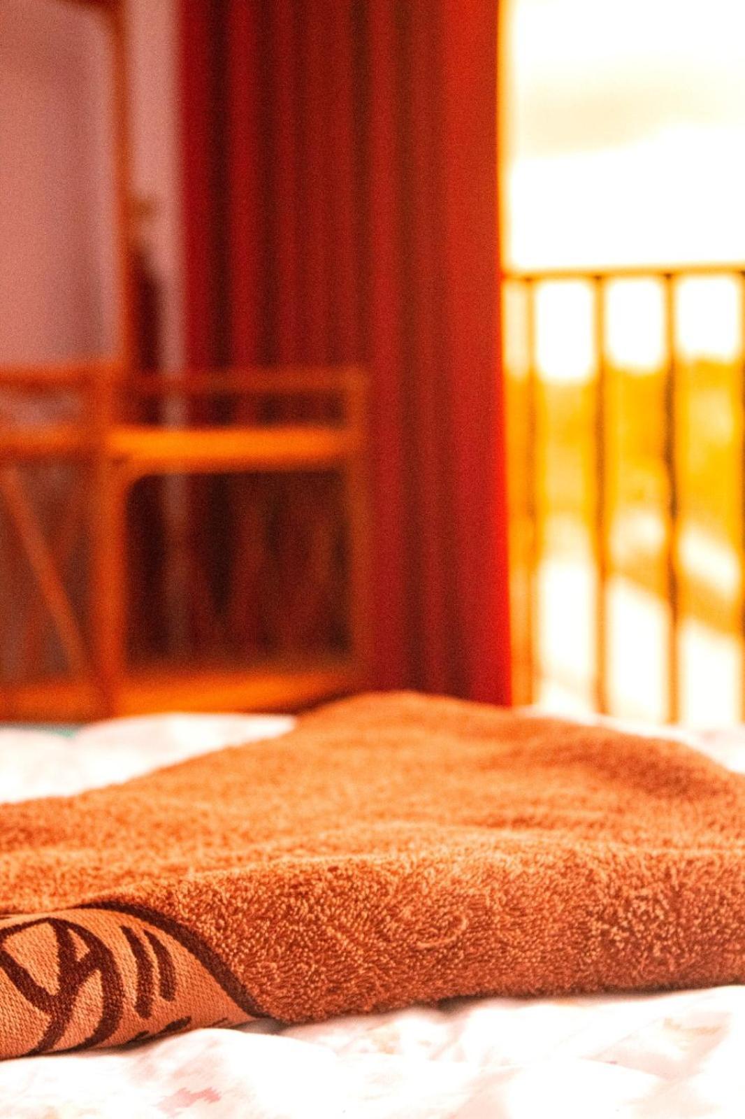 The Vibe Guesthouse Кампот Екстер'єр фото